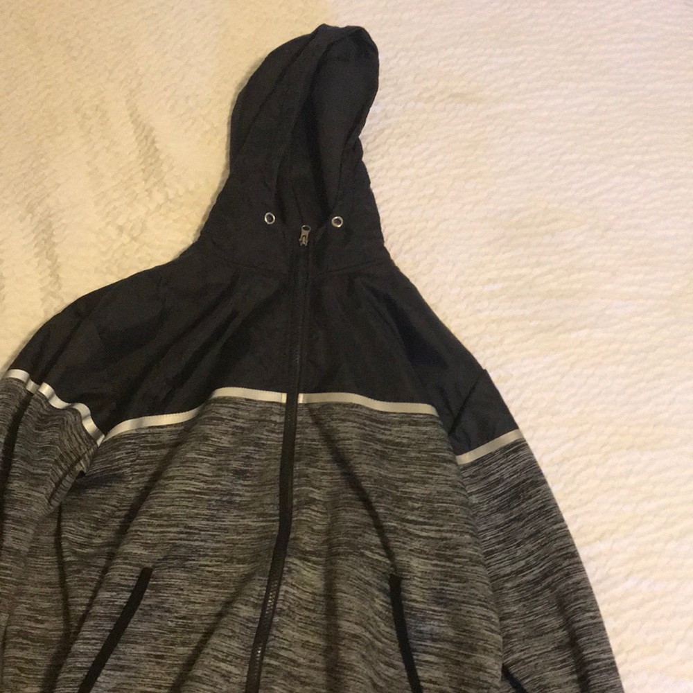 Wind Beaker/Rain coat